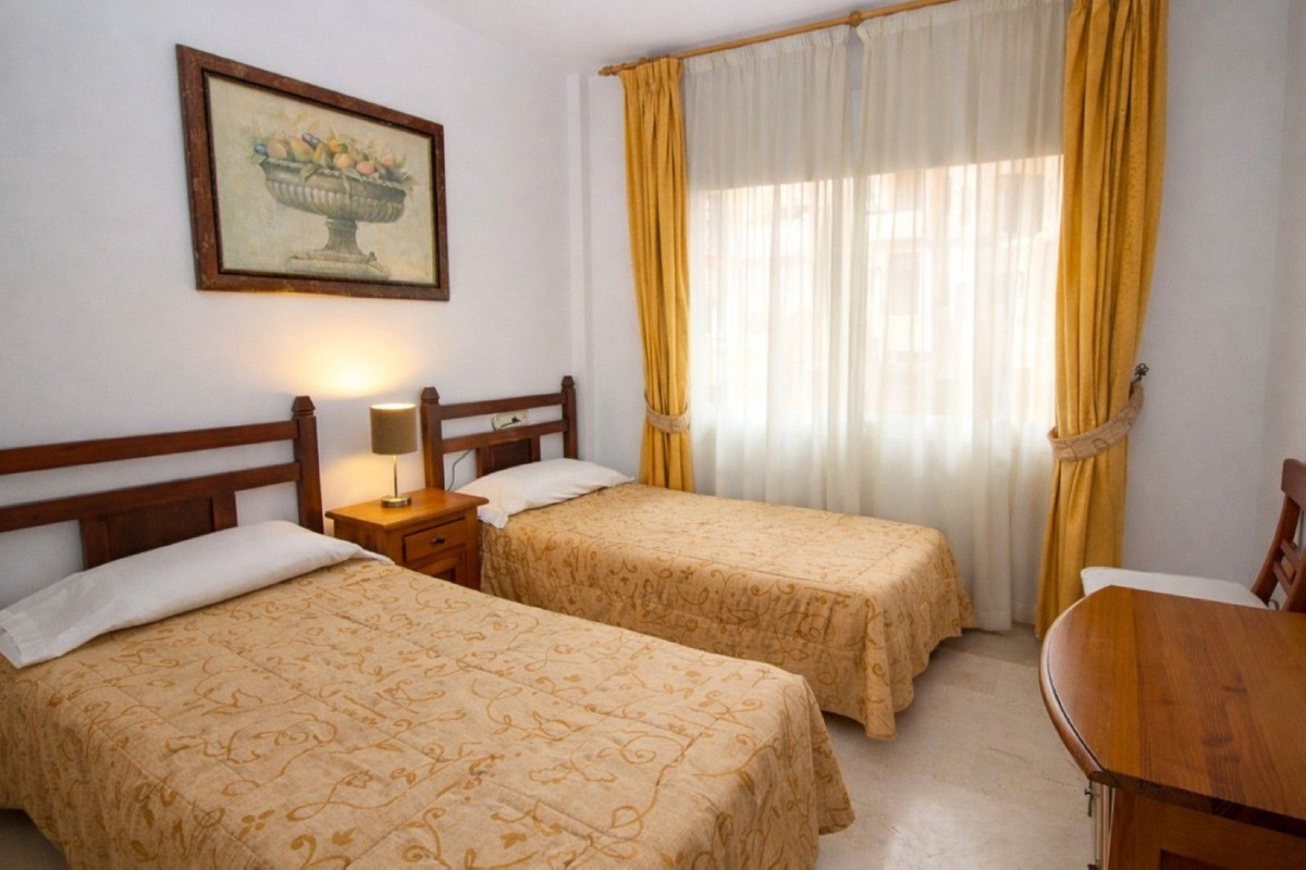 Appartement te koop in The Golden Mile | 2 slaapkamers H5343157