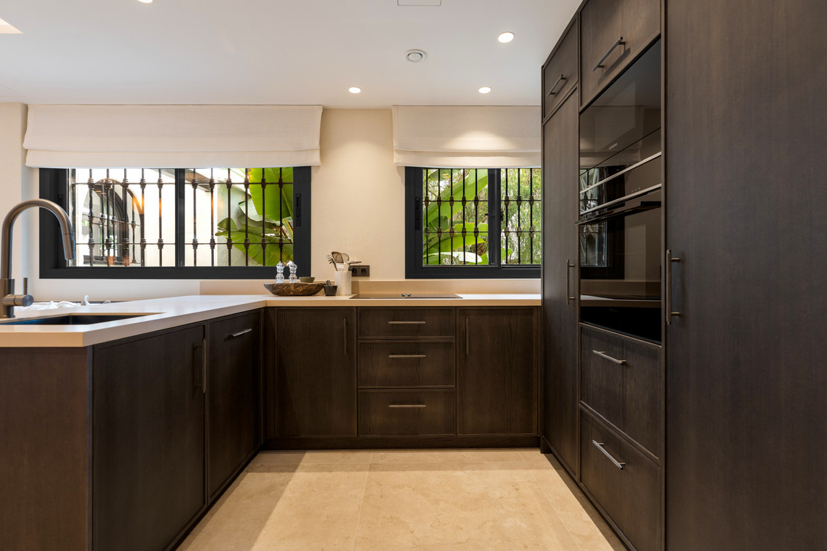 Appartement te koop in The Golden Mile | 3 slaapkamers H5348602