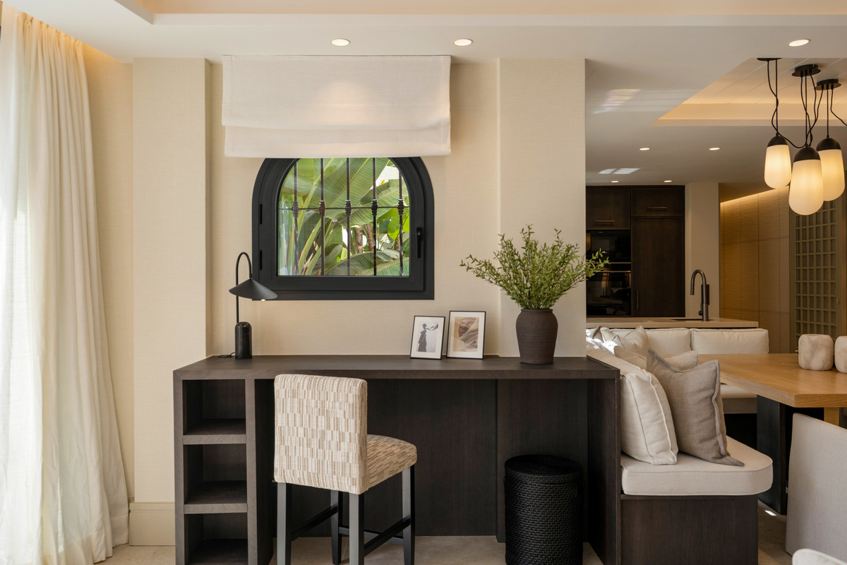 Appartement te koop in The Golden Mile | 3 slaapkamers H5348602