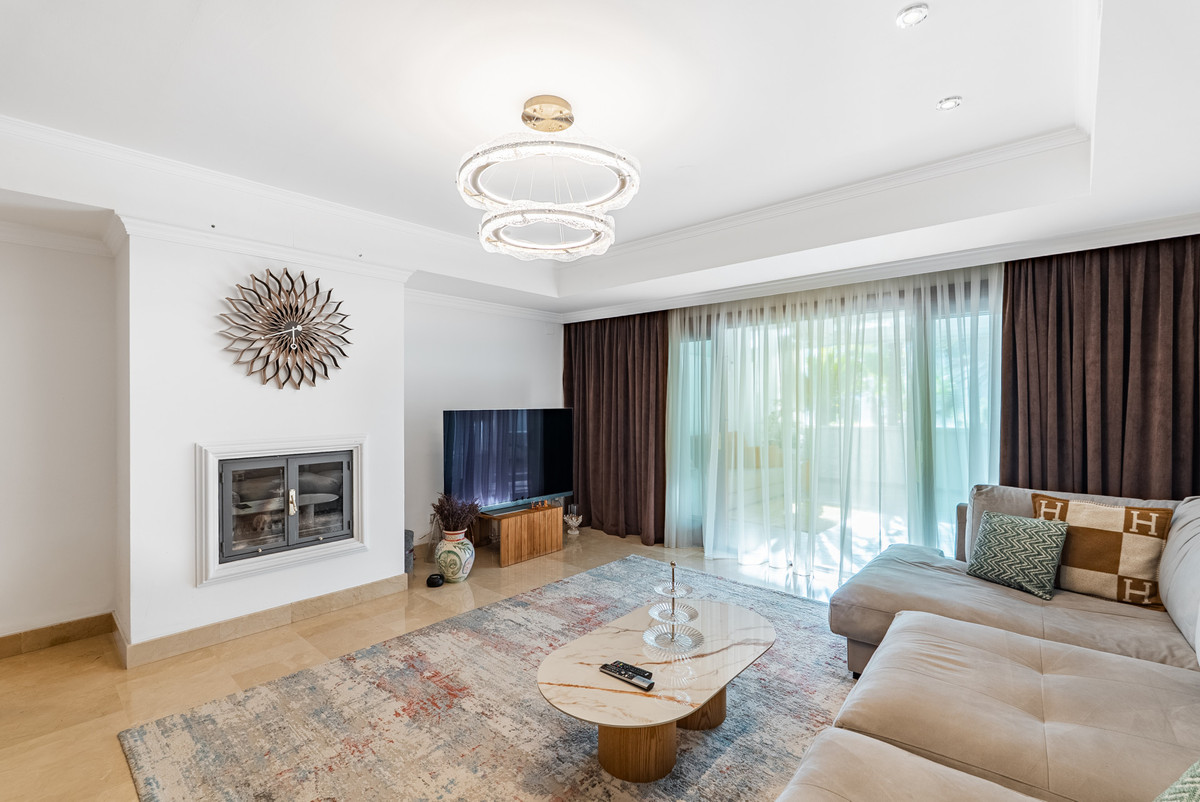 Appartement te koop in The Golden Mile | 2 slaapkamers H5353000