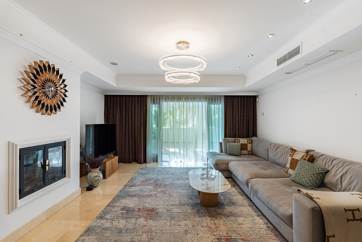 Appartement te koop in The Golden Mile | 2 slaapkamers H5353000