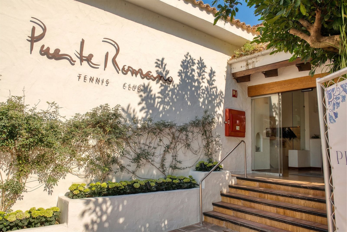 Appartement te koop in The Golden Mile | 1 slaapkamers H5353651