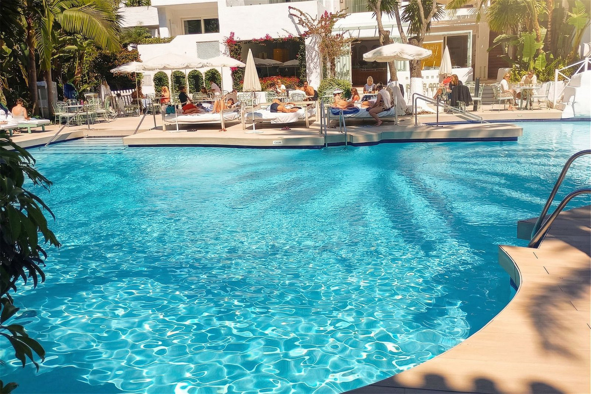 Appartement te koop in The Golden Mile | 1 slaapkamers H5353651