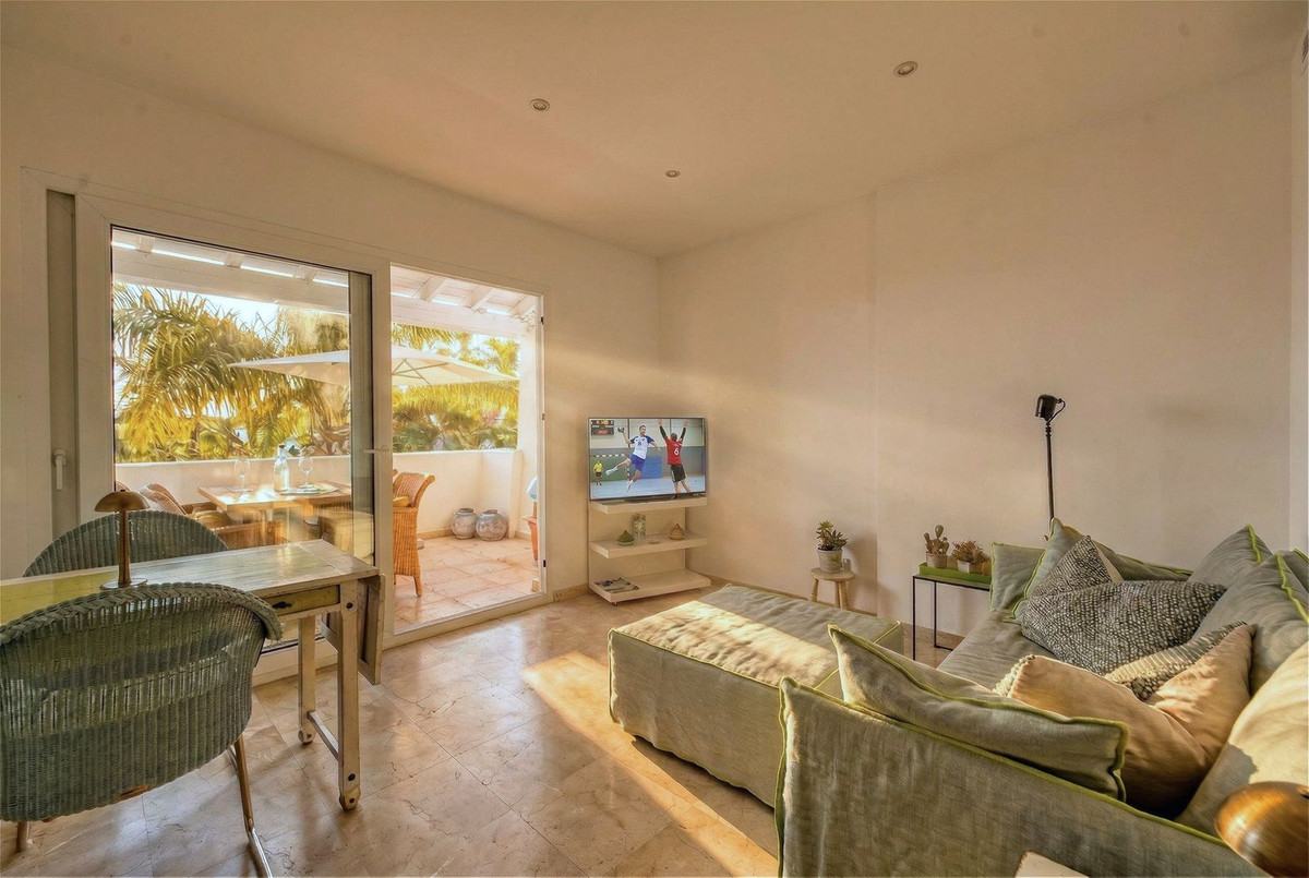 Appartement te koop in The Golden Mile | 1 slaapkamers H5353651