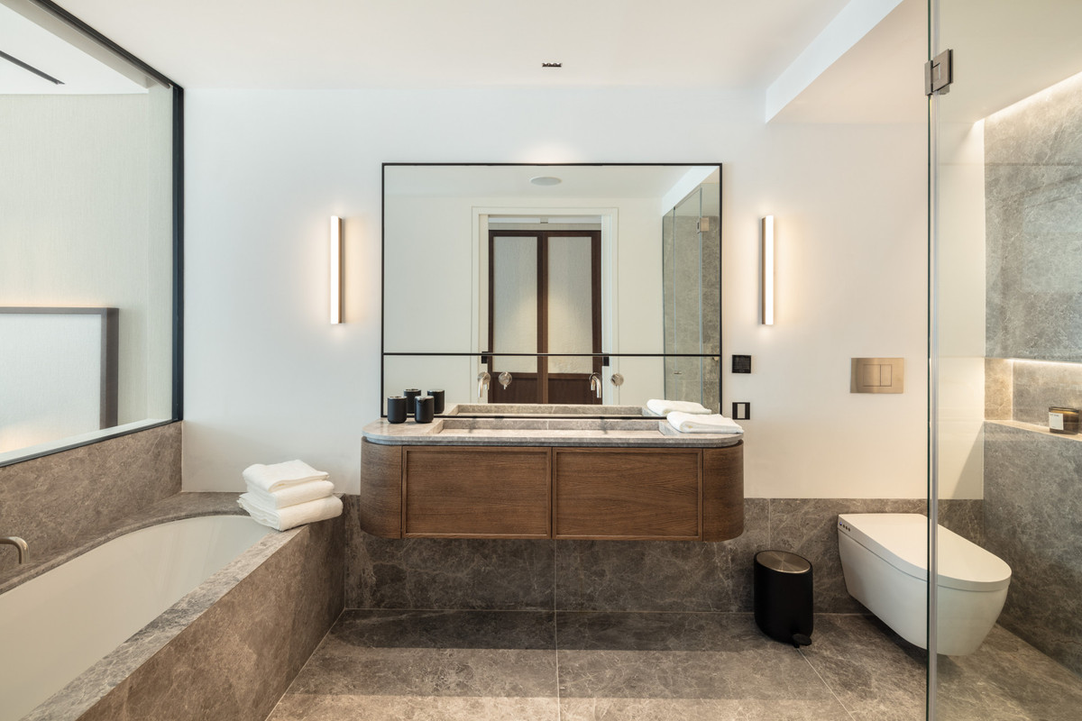 Appartement te koop in The Golden Mile | 3 slaapkamers H5353762