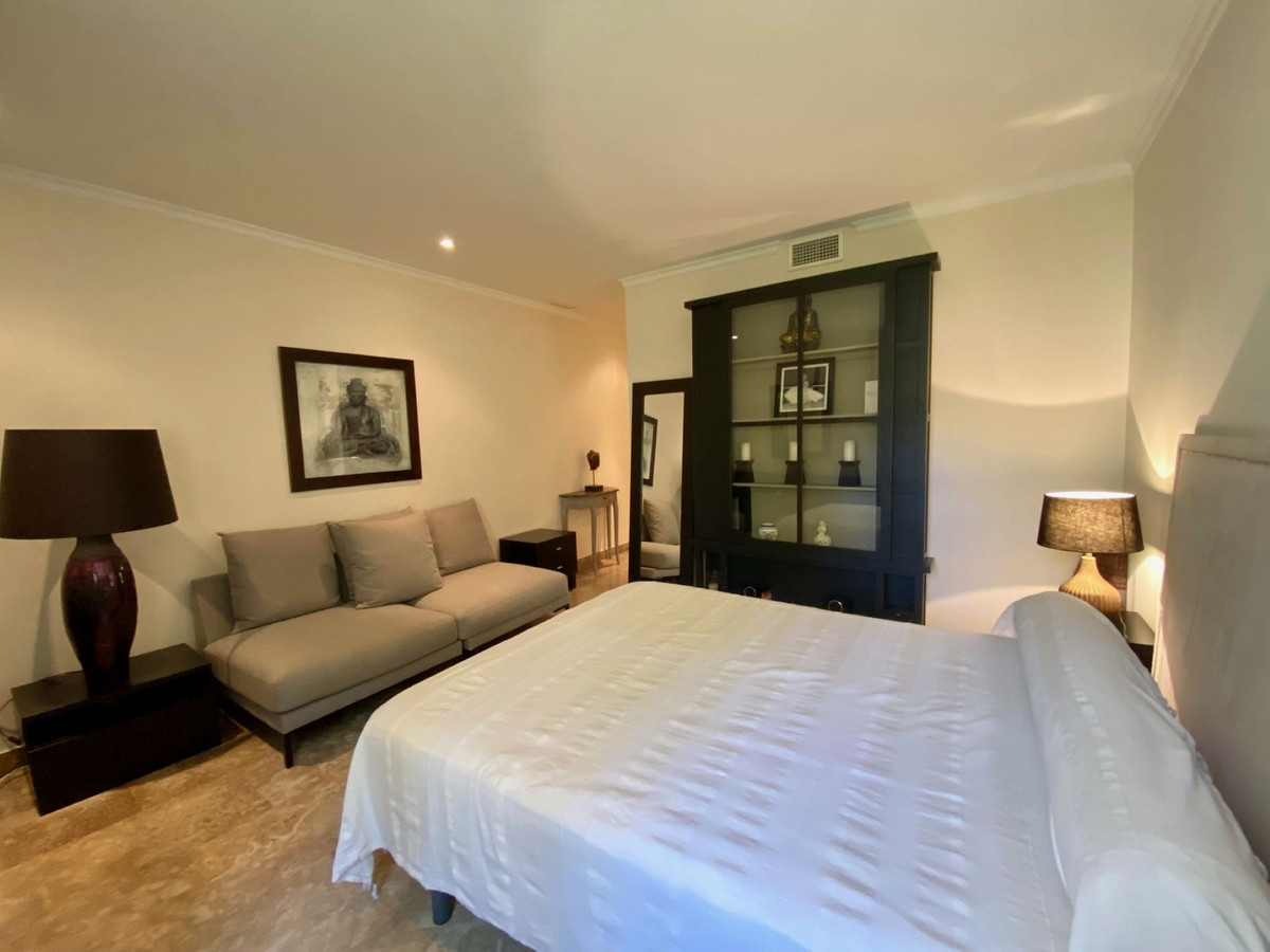 Appartement te koop in The Golden Mile | 3 slaapkamers H5359255