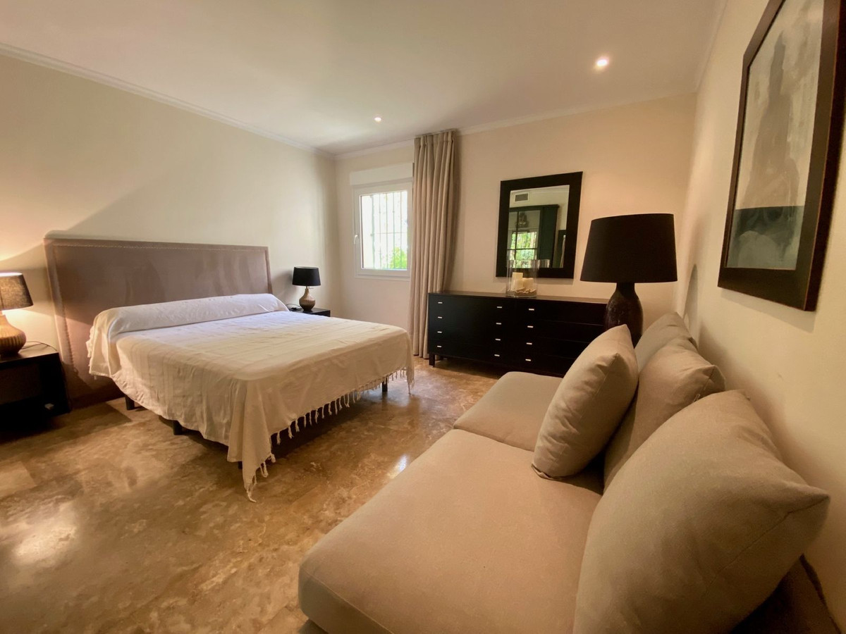 Appartement te koop in The Golden Mile | 3 slaapkamers H5359255
