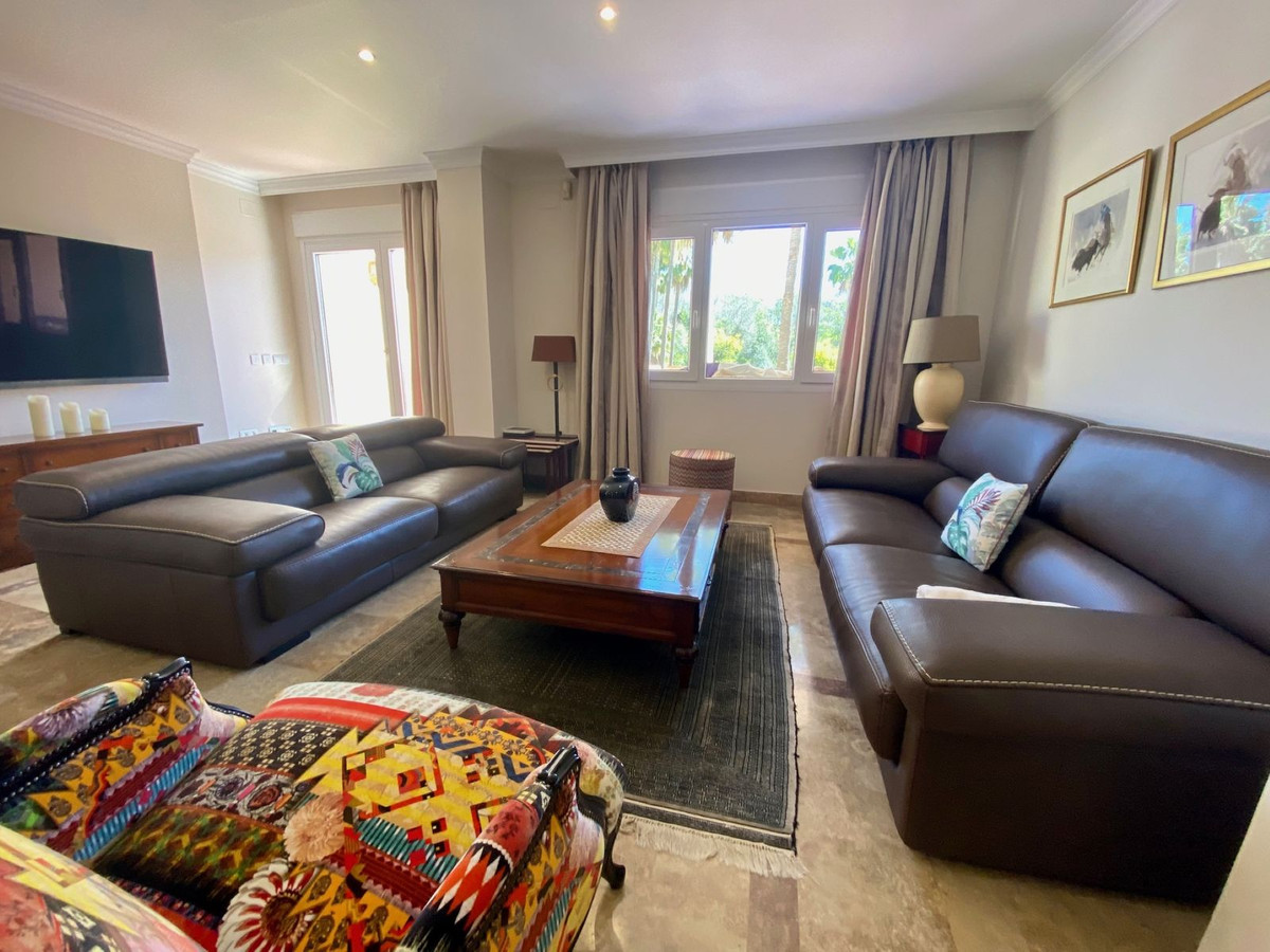 Appartement te koop in The Golden Mile | 3 slaapkamers H5359255