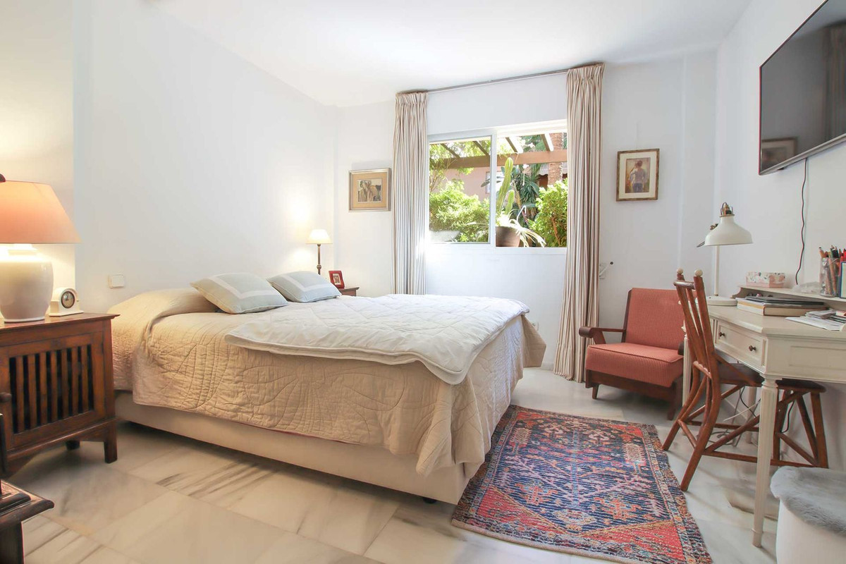 Appartement te koop in The Golden Mile | 2 slaapkamers H5359369