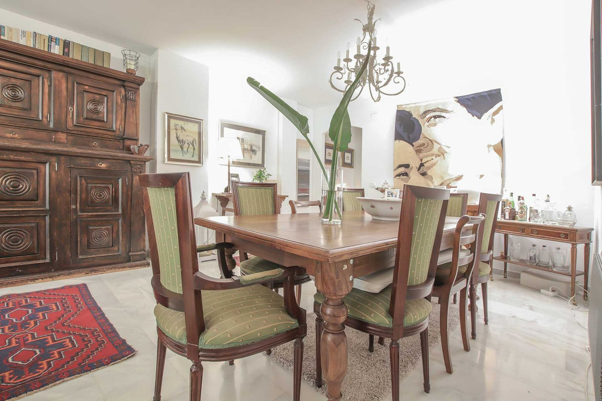 Appartement te koop in The Golden Mile | 2 slaapkamers H5359369