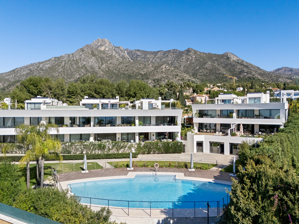 Appartement te koop in The Golden Mile | 4 slaapkamers H5365438