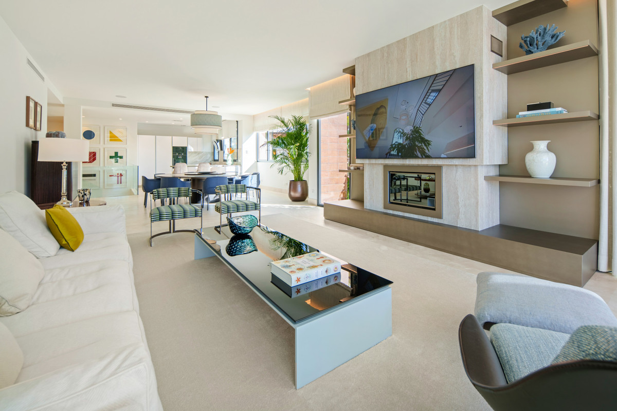 Appartement te koop in The Golden Mile | 4 slaapkamers H5365438