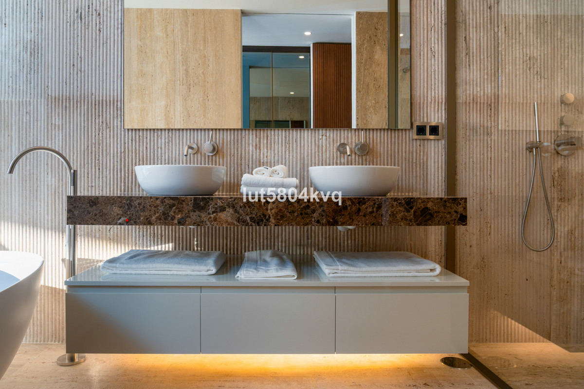 Property main view 16