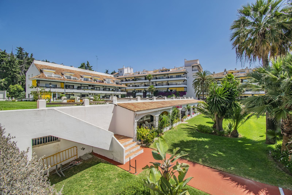 Appartement te koop in The Golden Mile | 1 slaapkamers H5369134