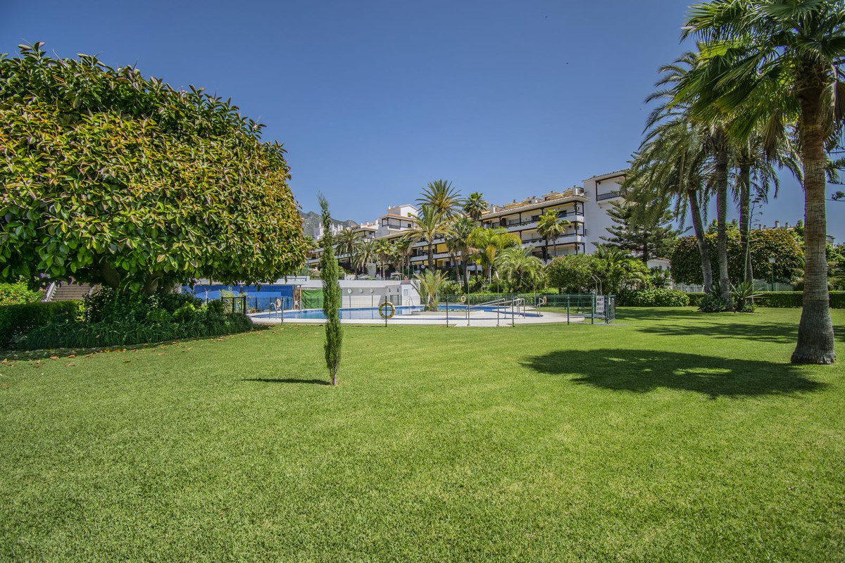 Appartement te koop in The Golden Mile | 1 slaapkamers H5369134