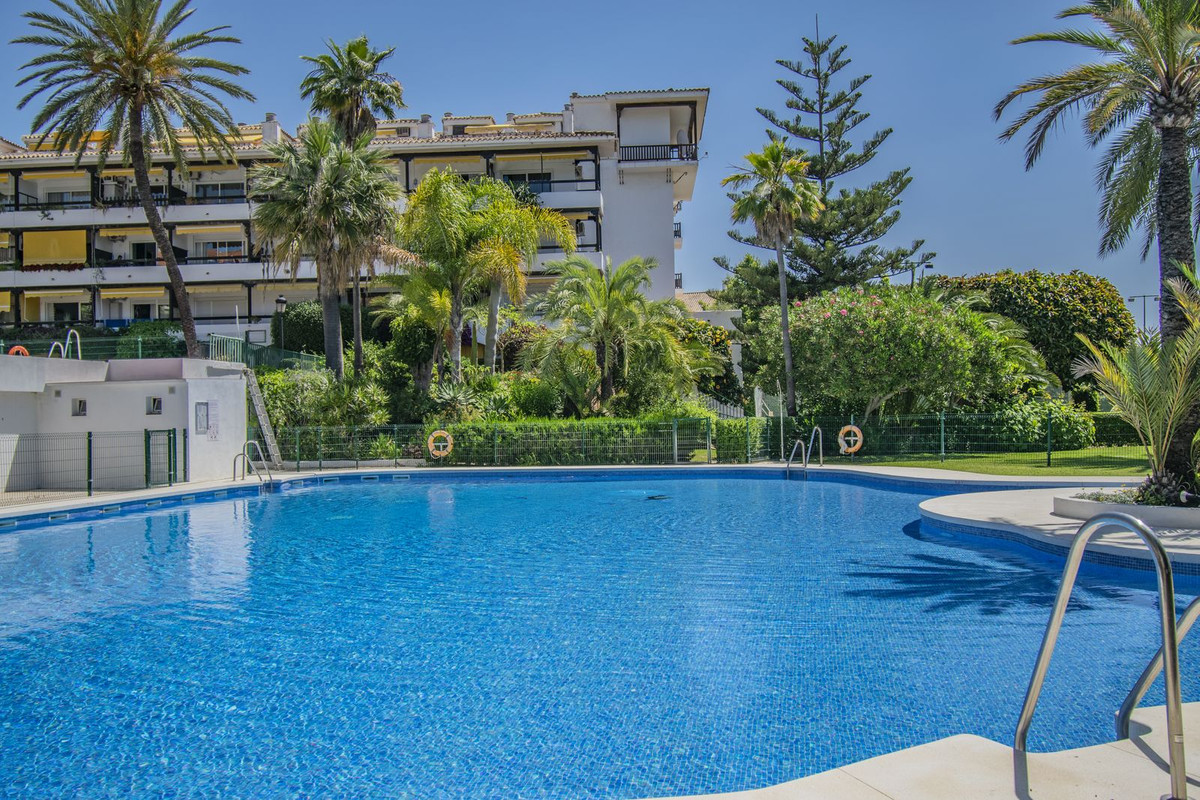 Appartement te koop in The Golden Mile | 1 slaapkamers H5369134