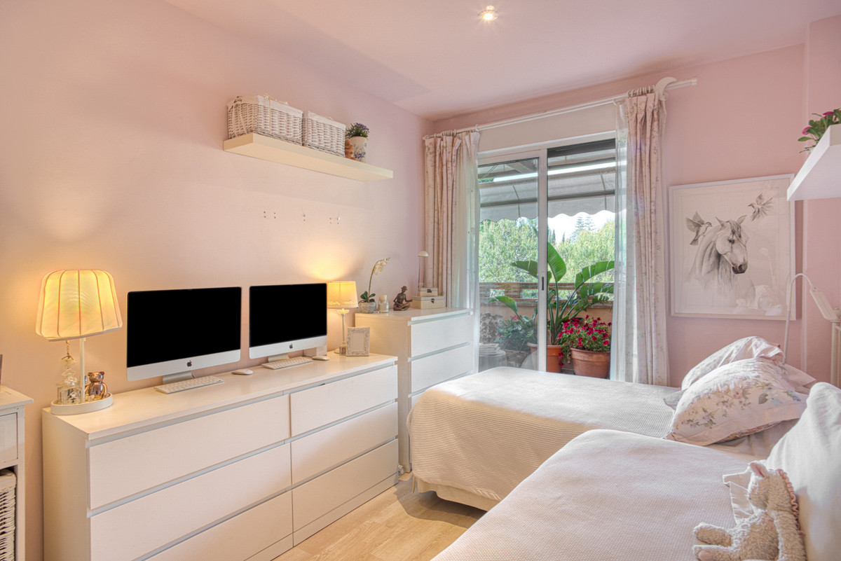 Appartement te koop in The Golden Mile | 3 slaapkamers H5370430