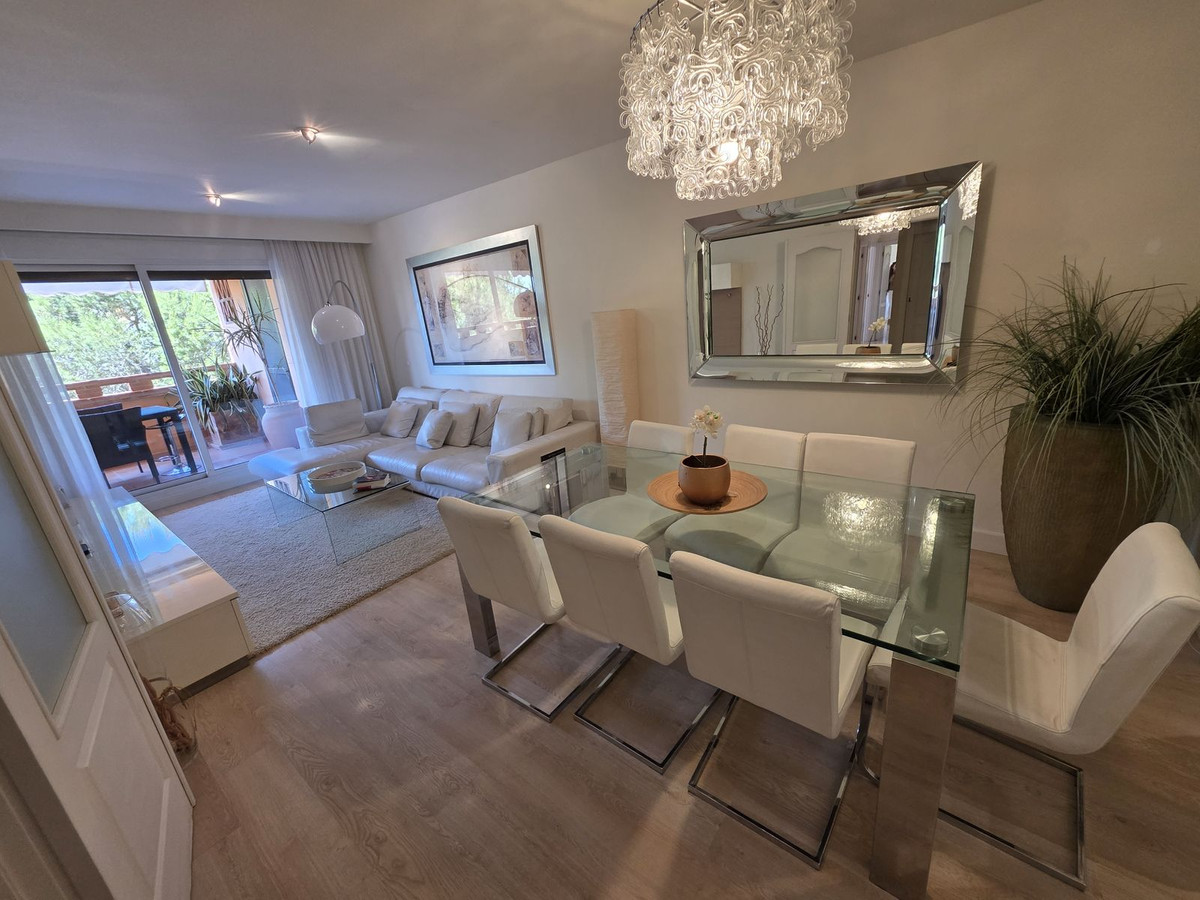 Appartement te koop in The Golden Mile | 3 slaapkamers H5371831