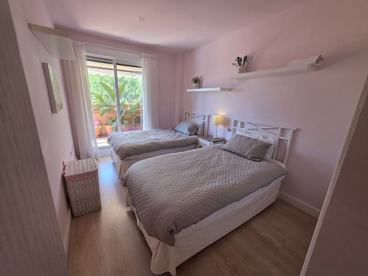 Appartement te koop in The Golden Mile | 3 slaapkamers H5371831