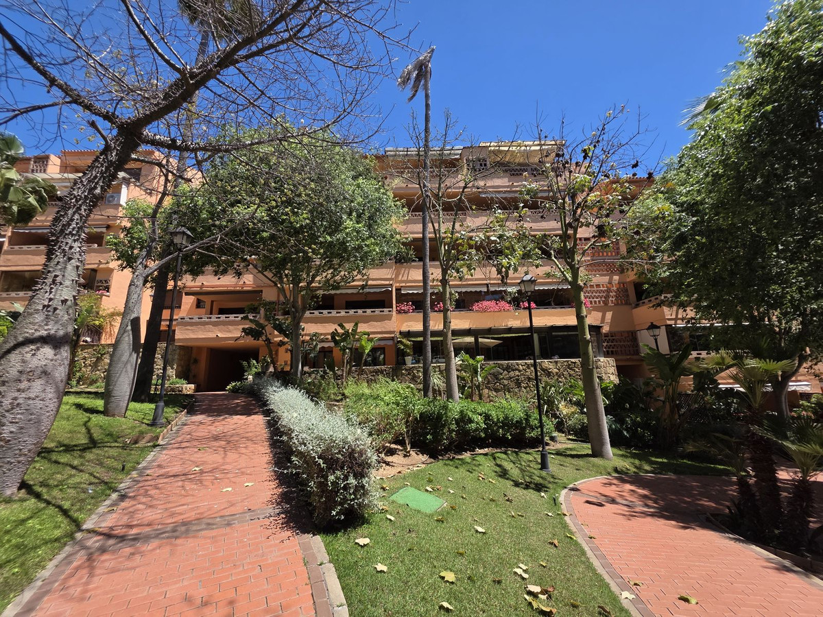 Appartement te koop in The Golden Mile | 3 slaapkamers H5371831