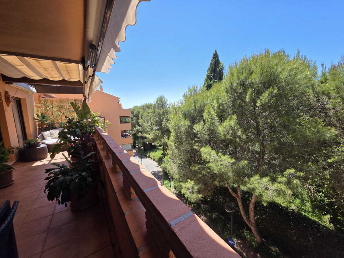 Appartement te koop in The Golden Mile | 3 slaapkamers H5371831