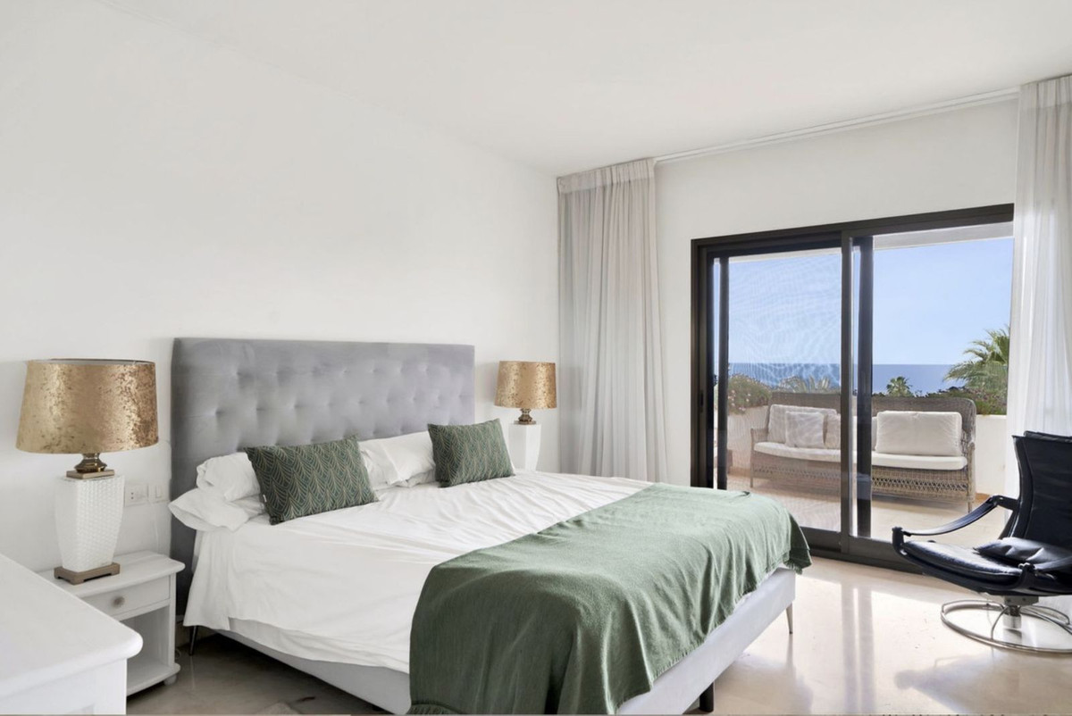 Appartement te koop in The Golden Mile | 3 slaapkamers H5374069