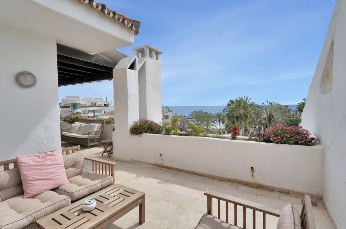 Appartement te koop in The Golden Mile | 3 slaapkamers H5374069