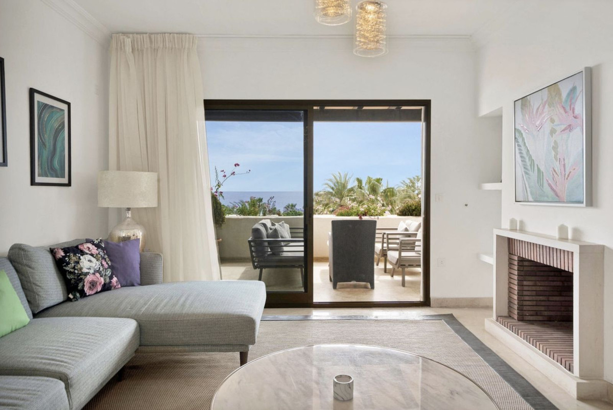Appartement te koop in The Golden Mile | 3 slaapkamers H5374069