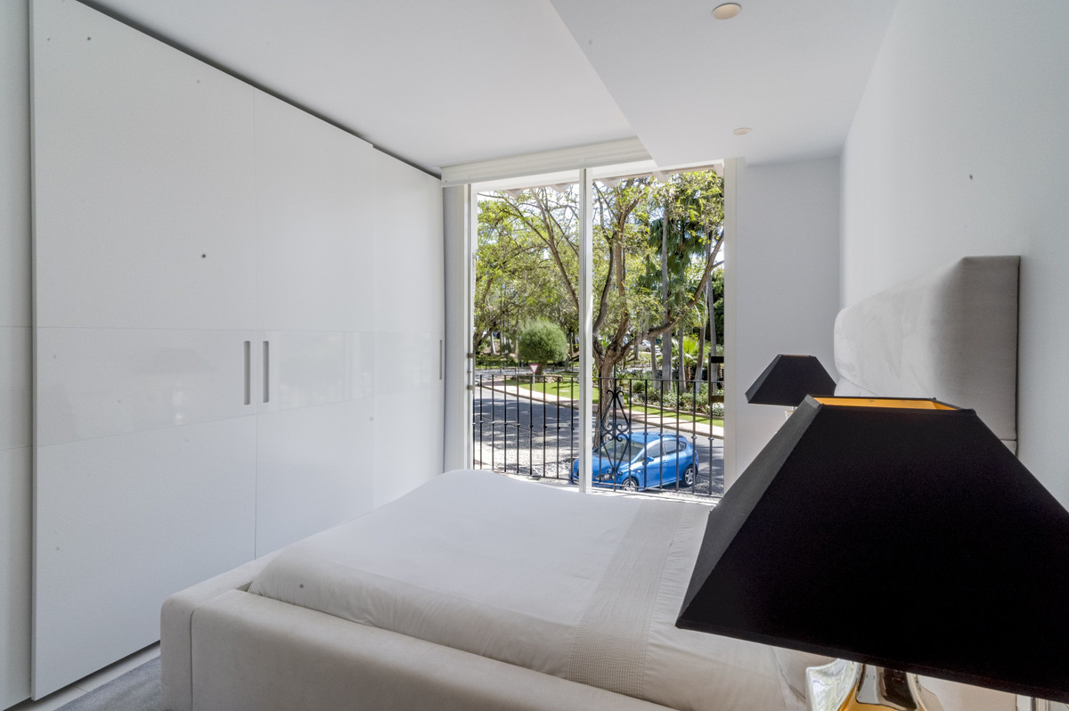 Property main view 36