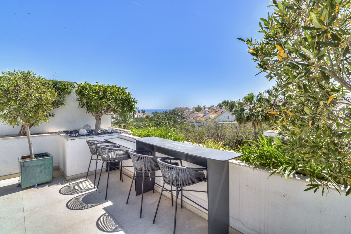 Appartement te koop in The Golden Mile | 3 slaapkamers H5378101