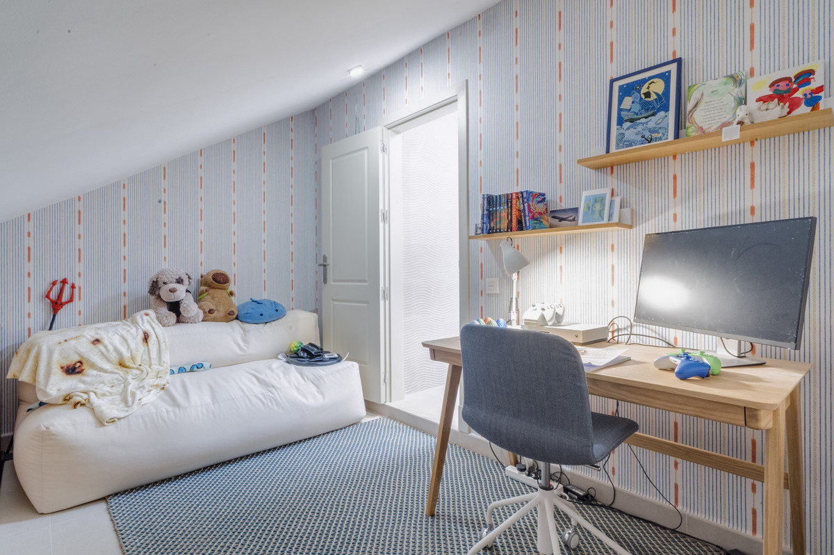 Appartement te koop in The Golden Mile | 3 slaapkamers H5378101