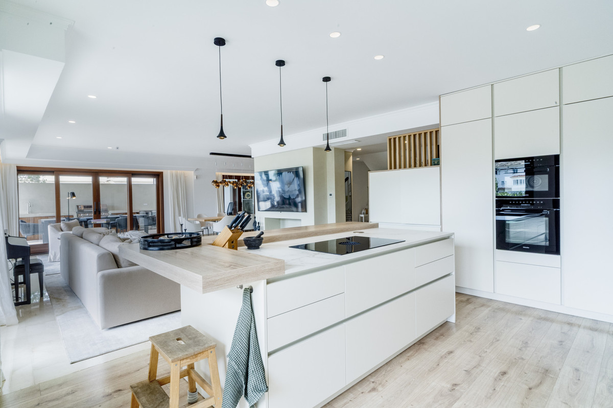 Appartement te koop in The Golden Mile | 3 slaapkamers H5378101