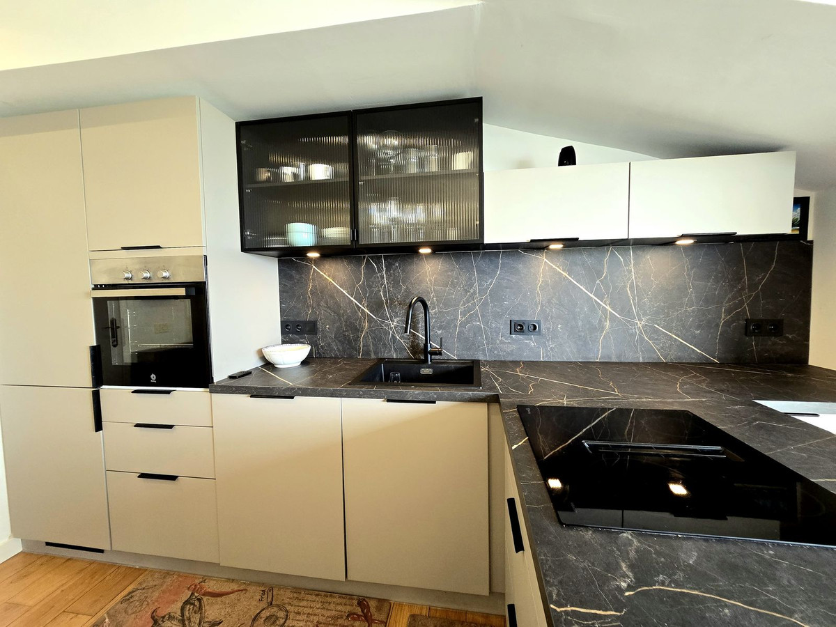 Appartement te koop in The Golden Mile | 1 slaapkamers H5378989