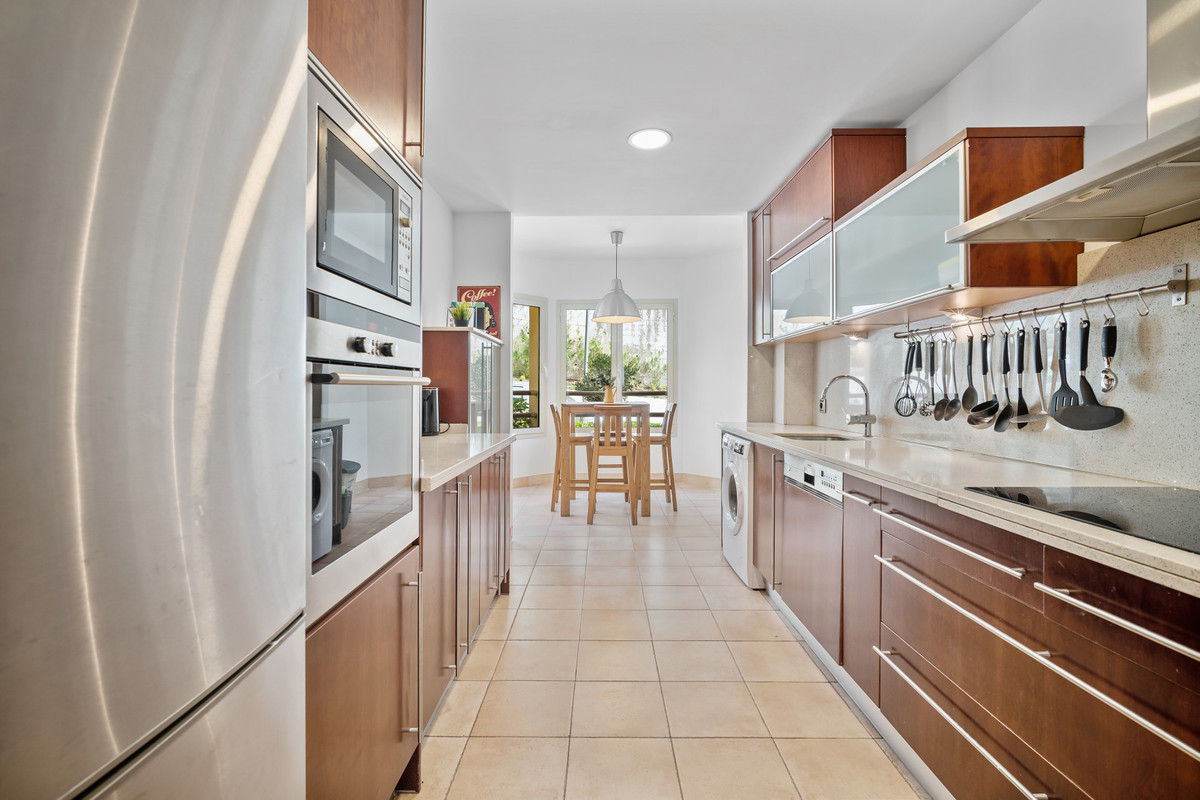 Appartement te koop in The Golden Mile | 3 slaapkamers H5382280