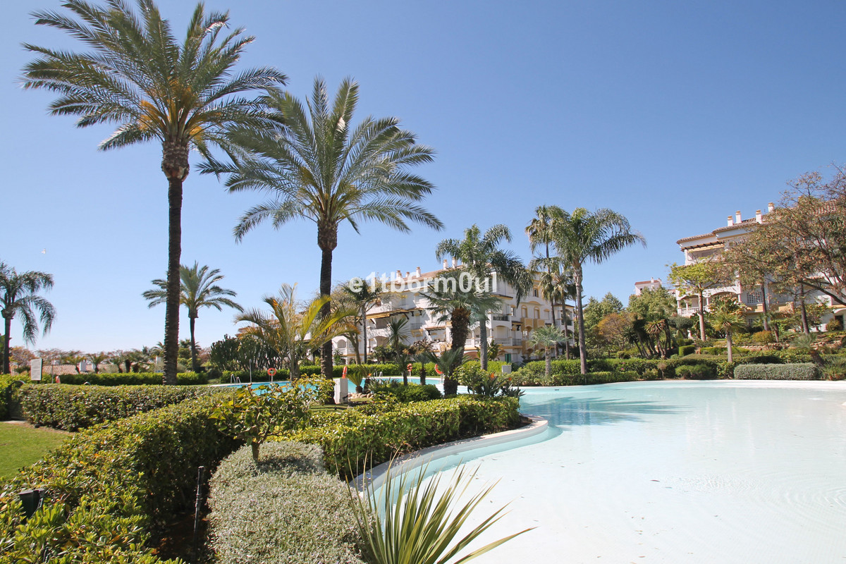 Appartement te koop in The Golden Mile | 2 slaapkamers H5384005