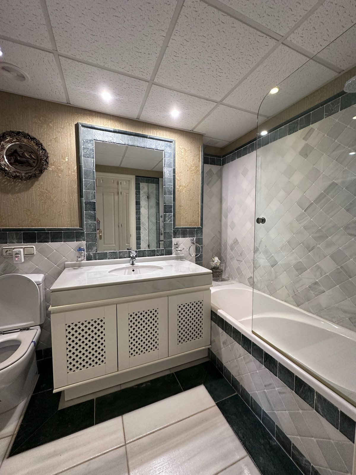 Appartement te koop in The Golden Mile | 4 slaapkamers H5386999
