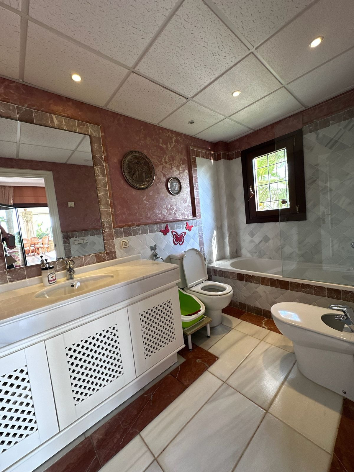 Appartement te koop in The Golden Mile | 4 slaapkamers H5386999