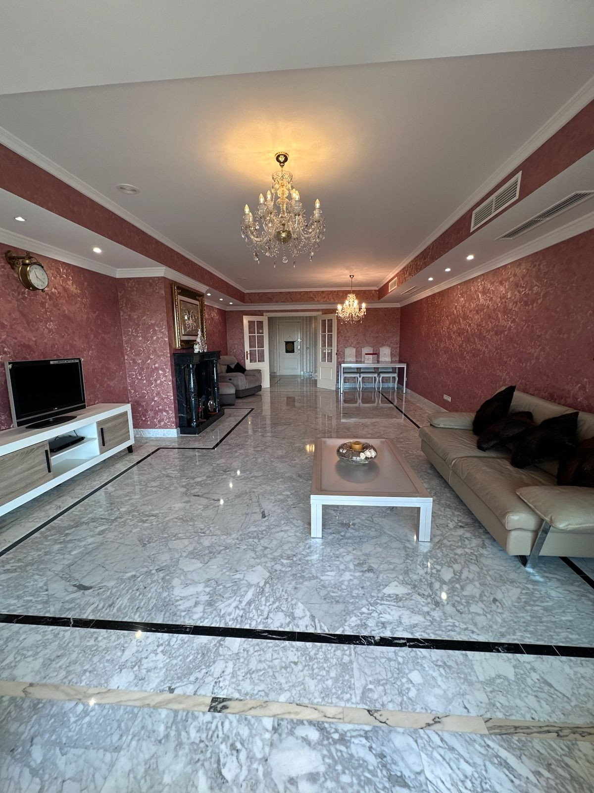 Appartement te koop in The Golden Mile | 4 slaapkamers H5386999