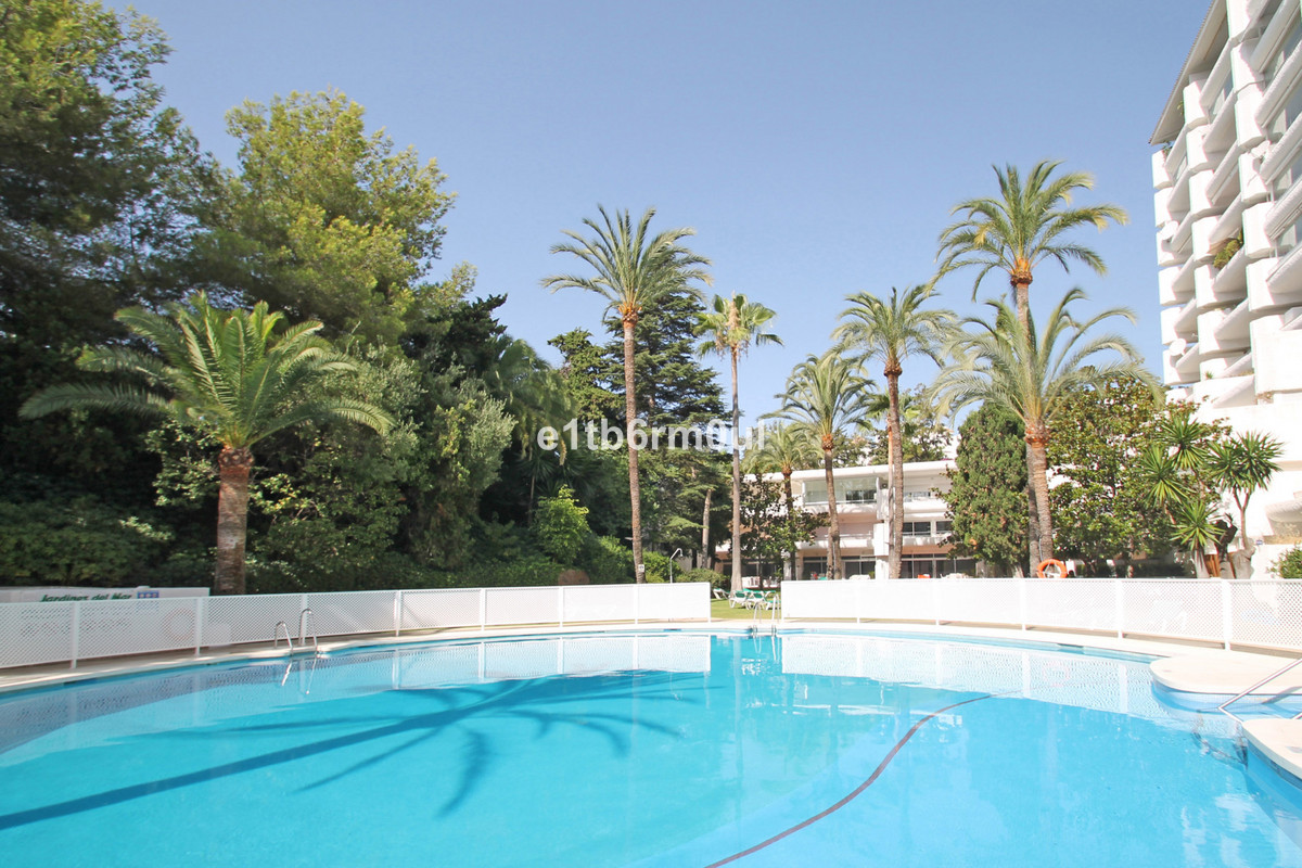 Appartement te koop in The Golden Mile | 1 slaapkamers H5389318