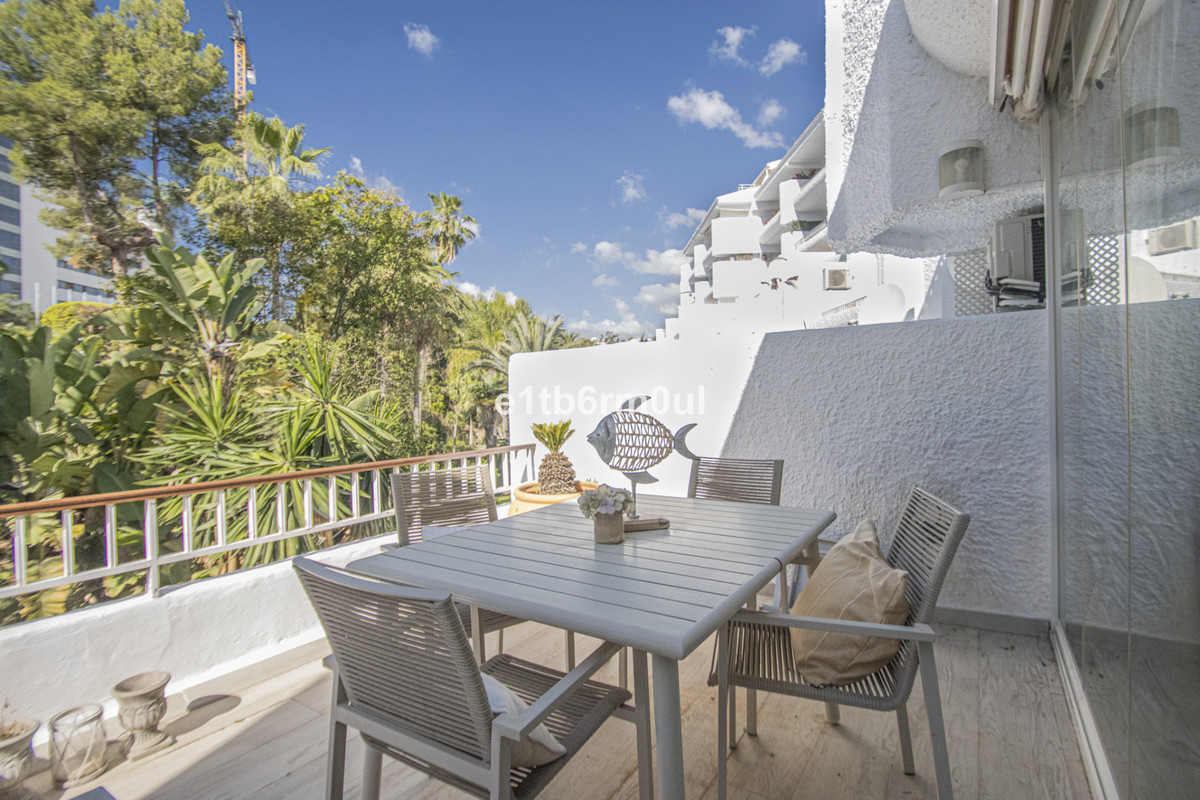 Appartement te koop in The Golden Mile | 1 slaapkamers H5389318