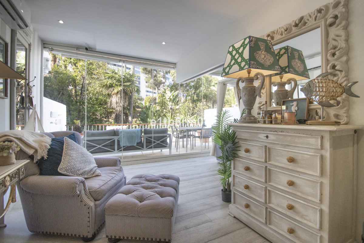 Appartement te koop in The Golden Mile | 1 slaapkamers H5389318