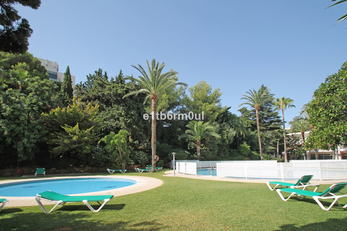 Appartement te koop in The Golden Mile | 1 slaapkamers H5389318