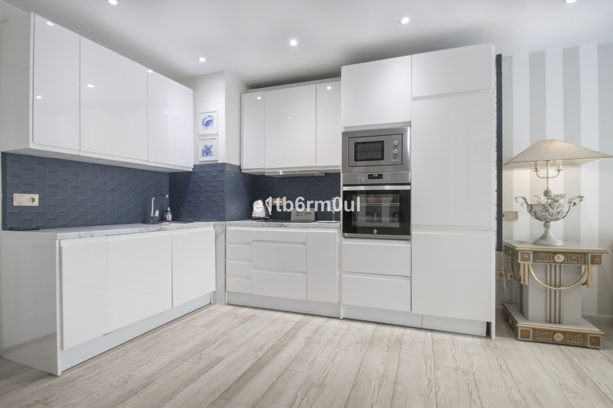 Appartement te koop in The Golden Mile | 1 slaapkamers H5389318