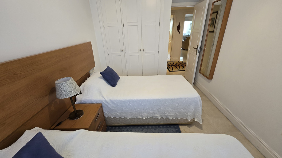 Appartement te koop in The Golden Mile | 2 slaapkamers H5389393