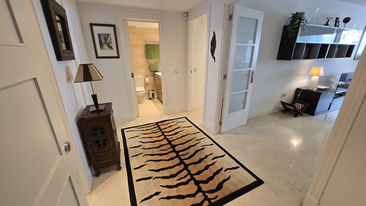 Appartement te koop in The Golden Mile | 2 slaapkamers H5389393