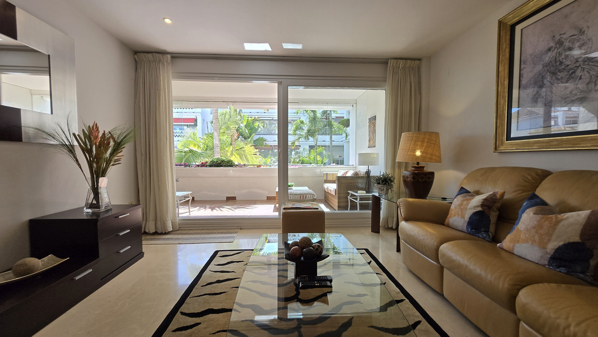 Appartement te koop in The Golden Mile | 2 slaapkamers H5389393