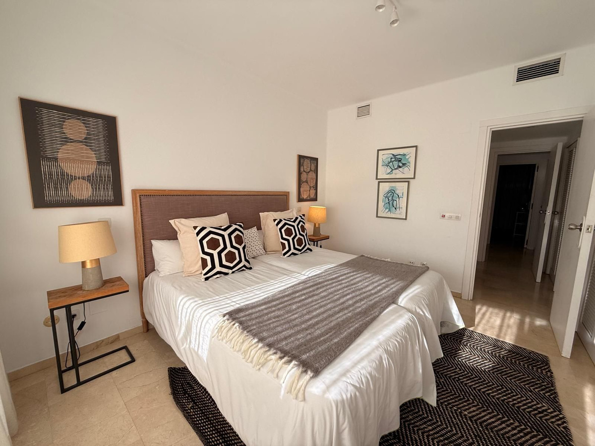 Huis te koop in The Golden Mile | 2 slaapkamers H5395126