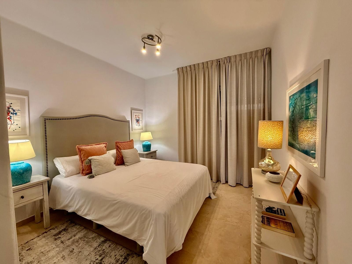 Huis te koop in The Golden Mile | 2 slaapkamers H5395126