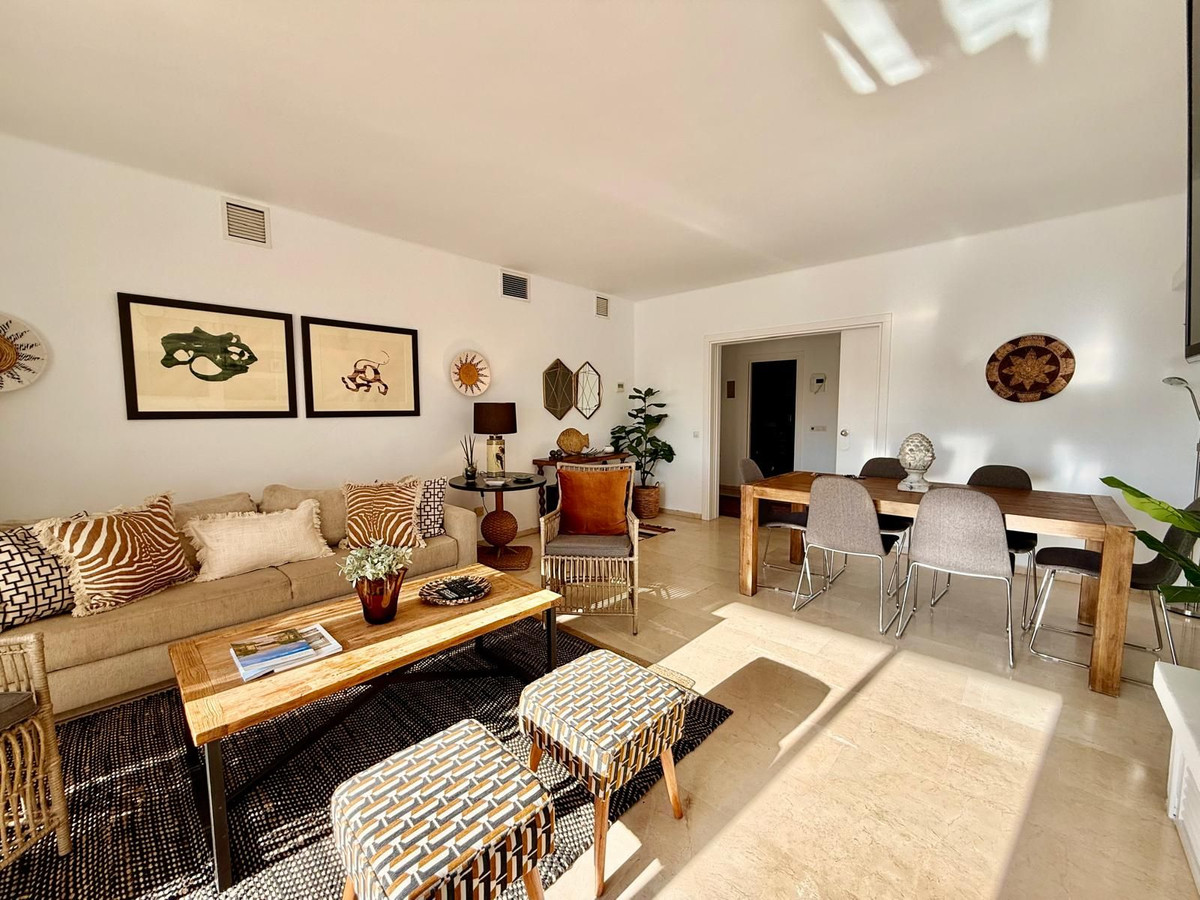 Huis te koop in The Golden Mile | 2 slaapkamers H5395126