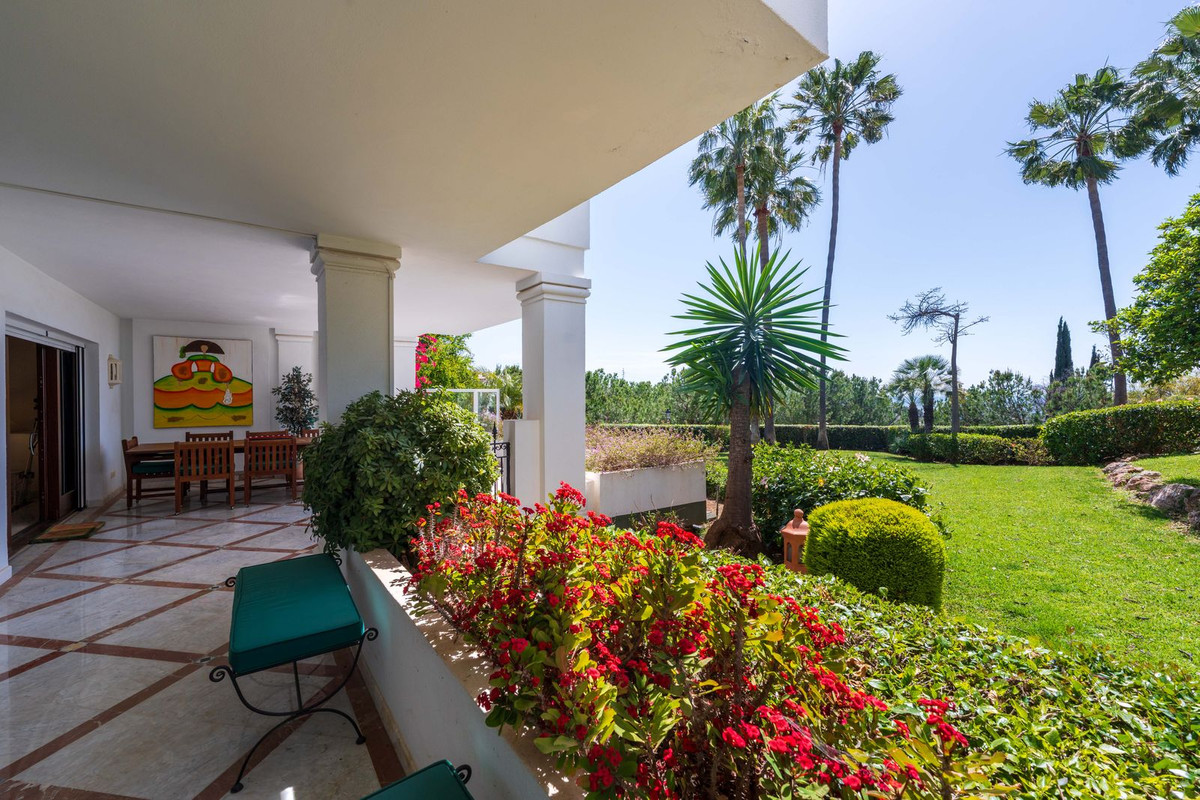 Appartement te koop in The Golden Mile | 3 slaapkamers H5395165